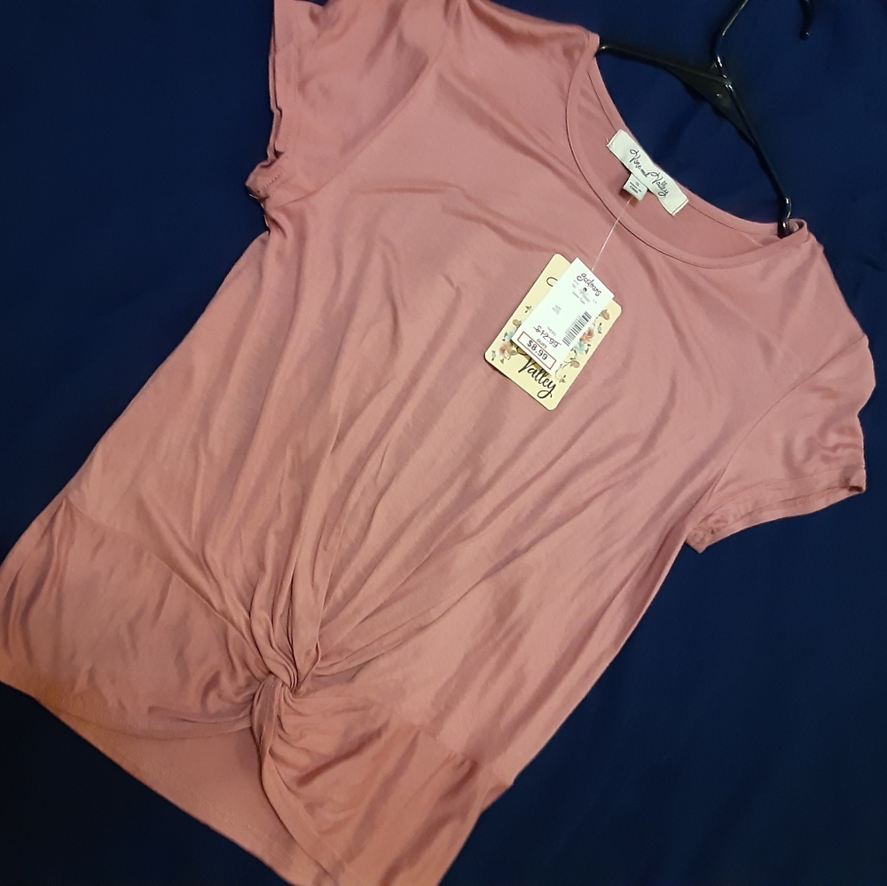 NWT!!!! Adorable pink top